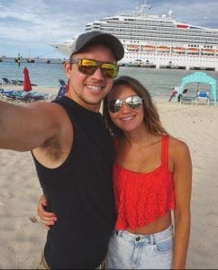 chase-and-lindsay-on-beach